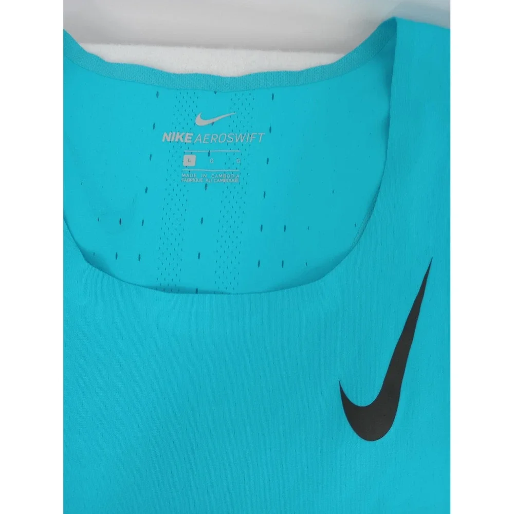 Nike aeroswift tank